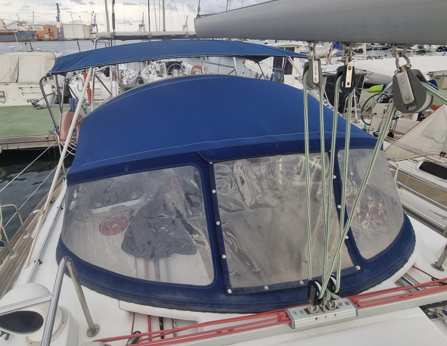 slider 9 Beneteau Oceanis 461